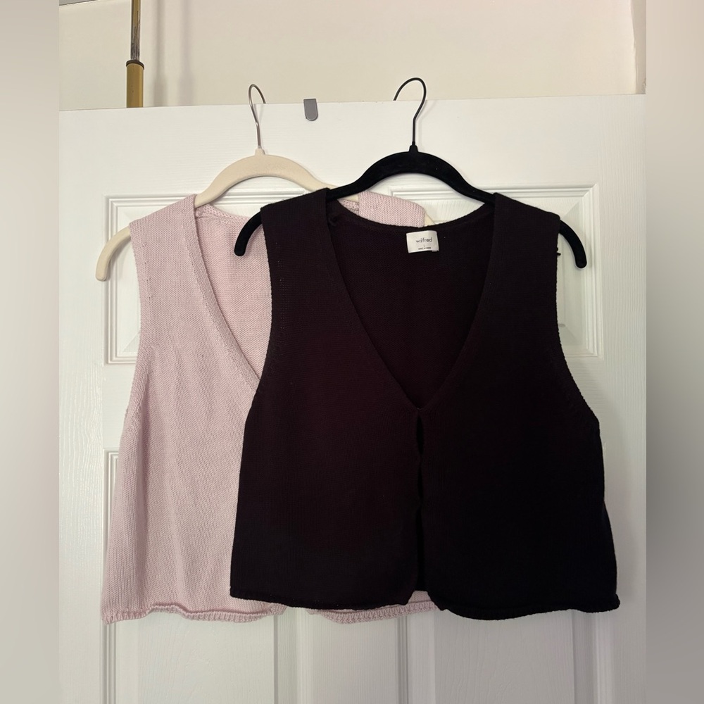 Lot of 2 Aritzia Wilfred Basque Vests Size Large